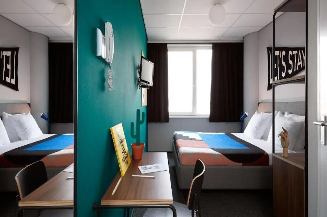 The Student Hotel Amsterdam West 3*,