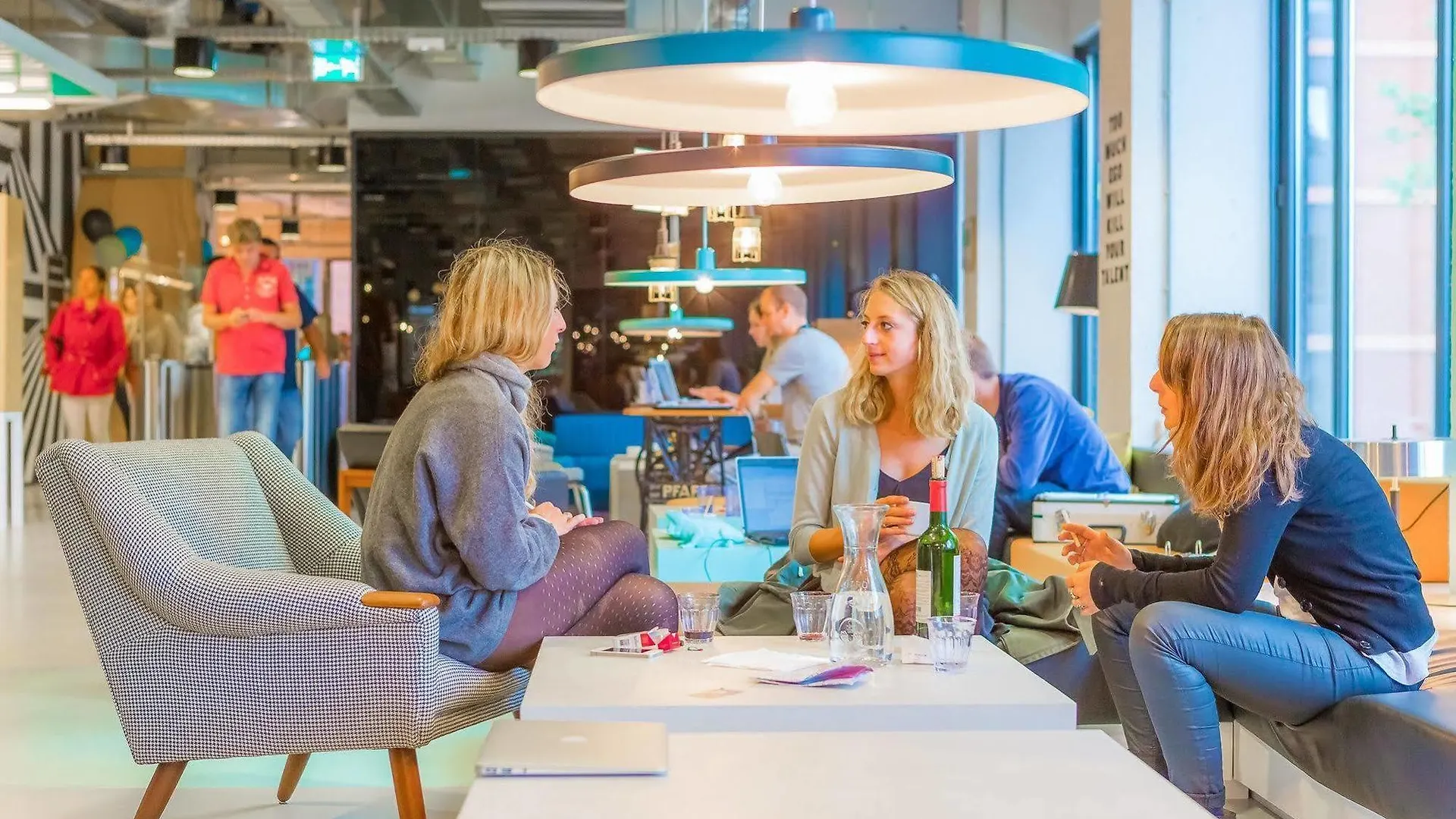***  The Student Hotel Amsterdam West Nederland