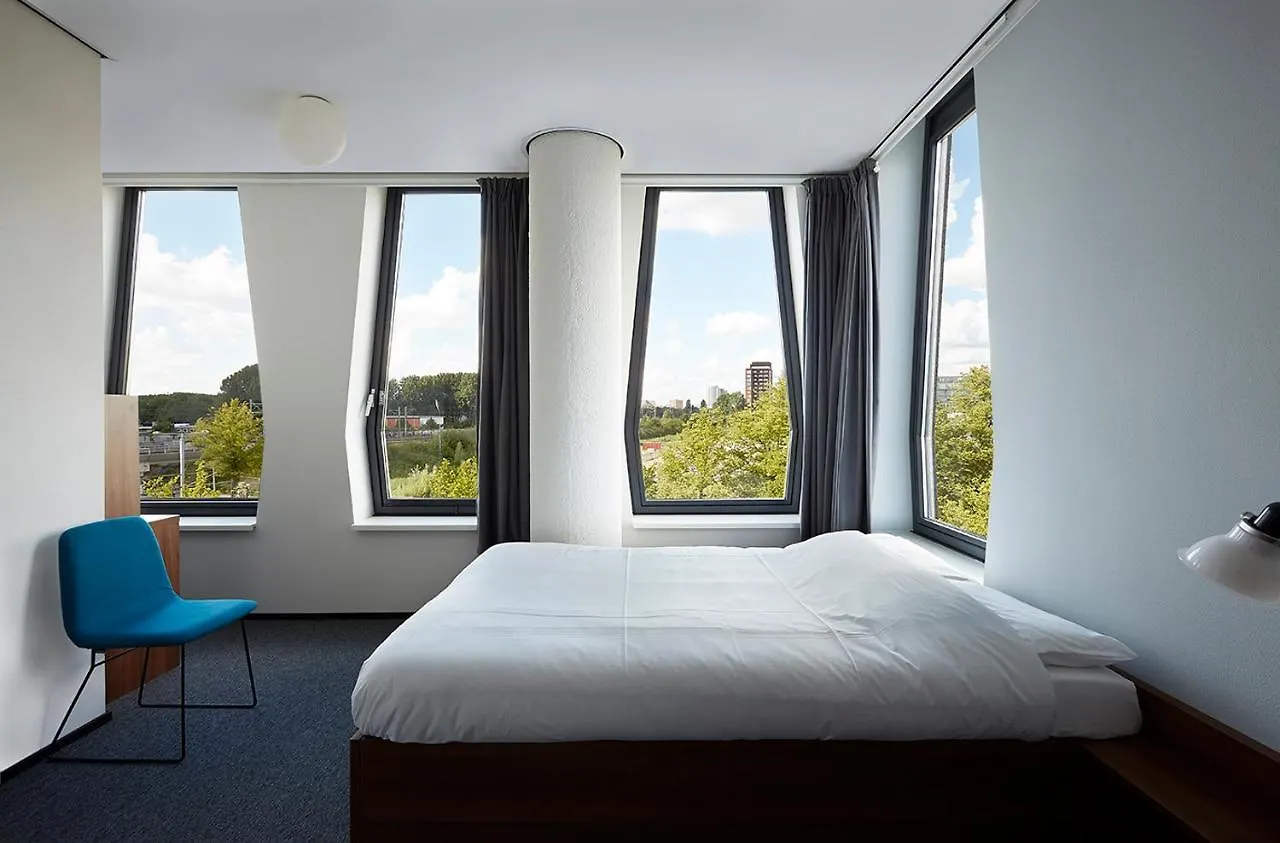 The Social Hub Amsterdam West Ξενοδοχείο 3*,